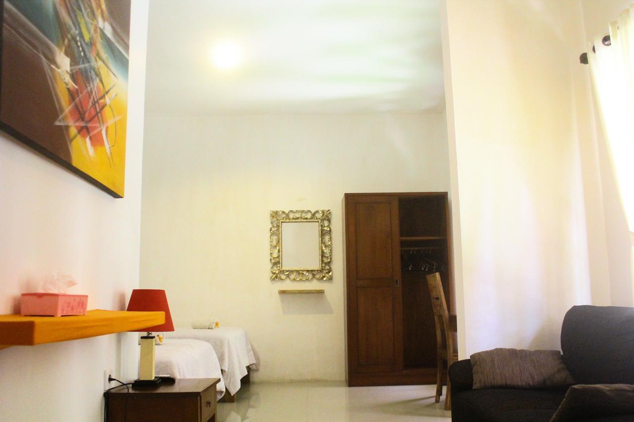 D'Lumbung Suites And Residence Seminyak  Exterior photo